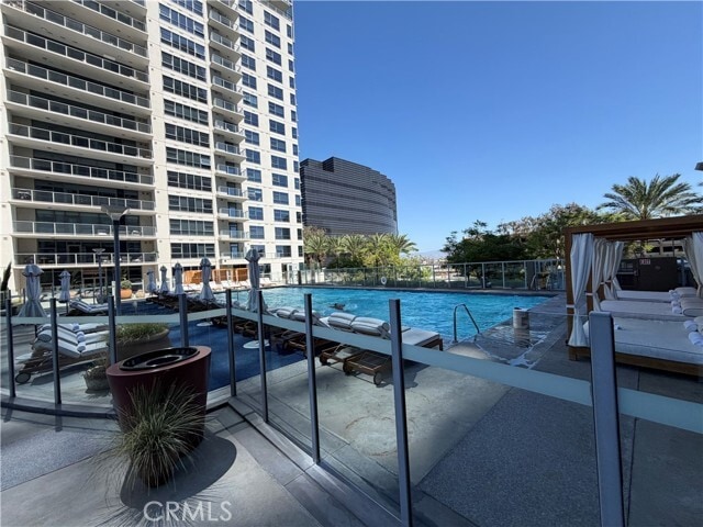 9 MacArthur Pl Unit 904