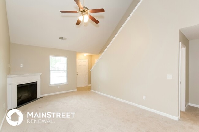 Photo - 105 Lossie Ln