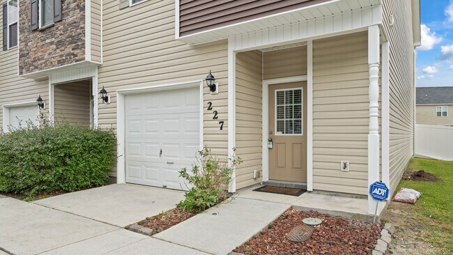 Photo - 3 Bedroom Carolina Forest Townhome