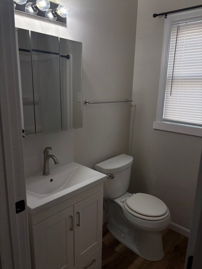 Photo - 26 Walnut Ct