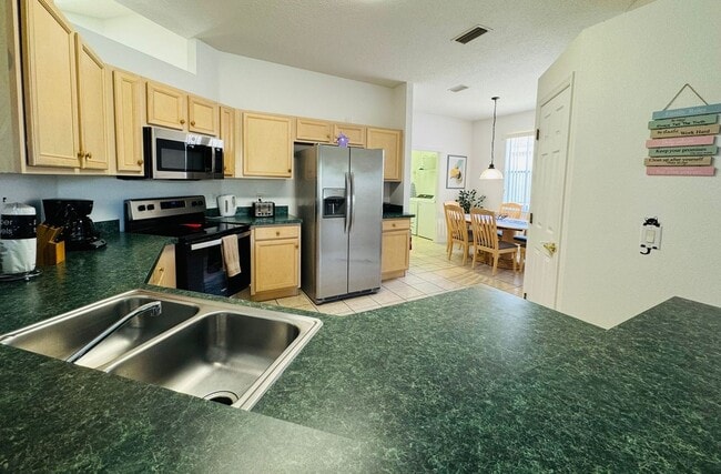 Photo - 400 Montara Dr
