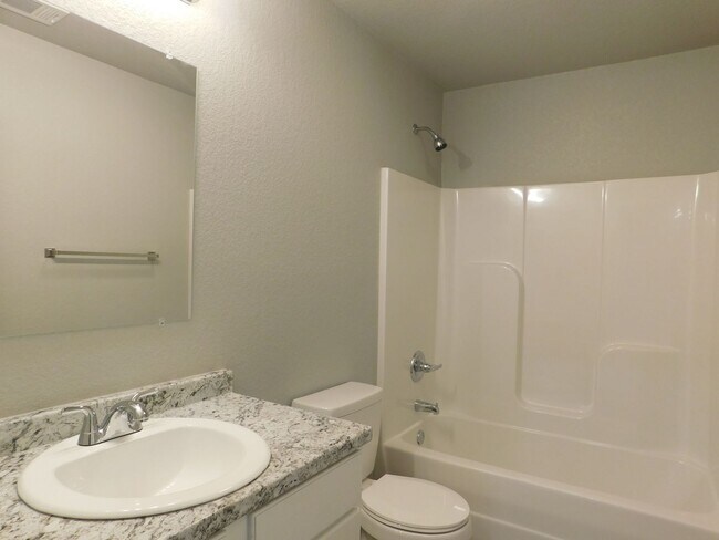 Photo - 908 N 47th St Unit B