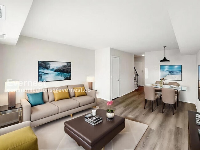Building Photo - 119a Newcastle Dr Rental
