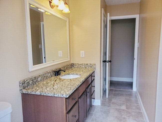 Photo - 502 Tomahawk Trail