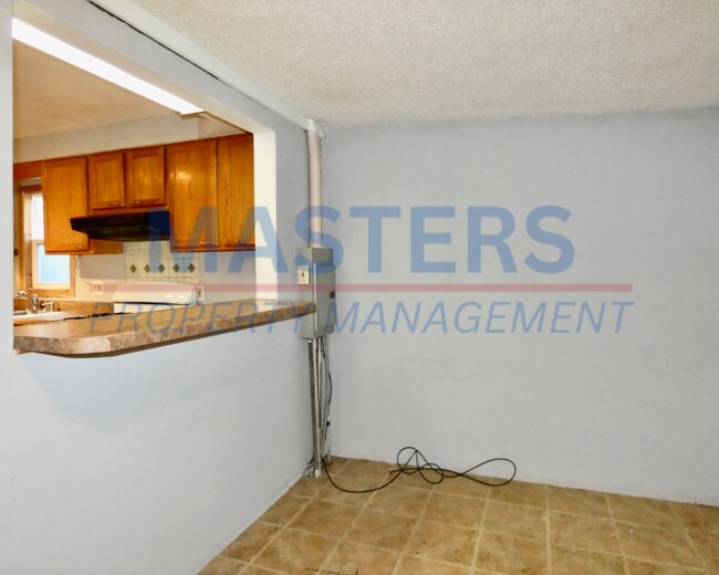 Photo - 1333 Peck St