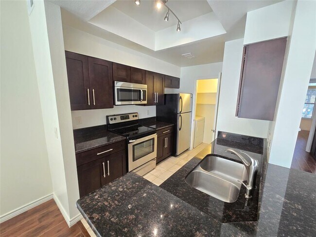 Photo - 6000 Shepherd Mountain Cove Unidad 1611