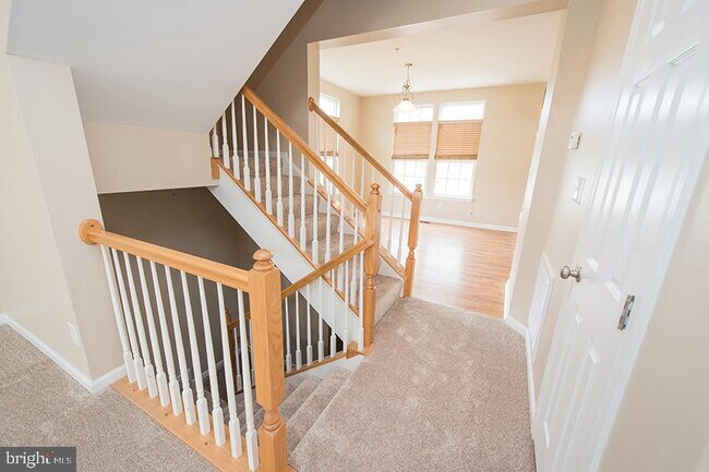 Photo - 1406 Cat Tail Ct