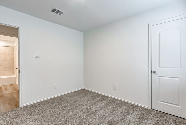 Photo - 15056 Ashton Mdws Dr