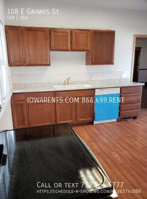 Building Photo - 108 E Grimes St Rental