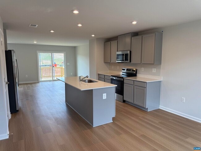 Photo - 99 Oldfield Dr