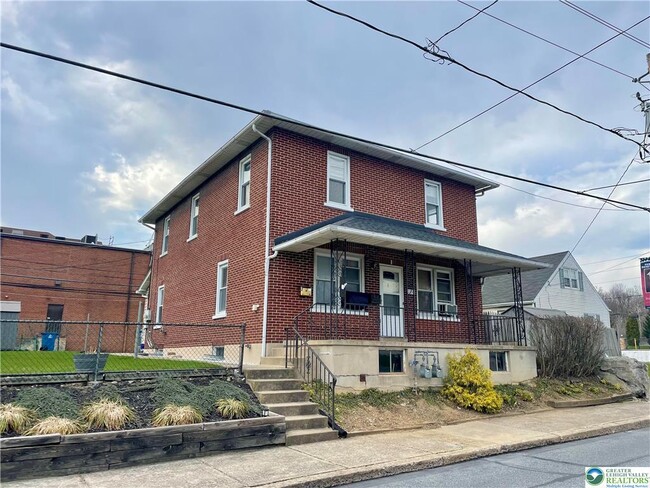 Photo - 2396 Washington Ave