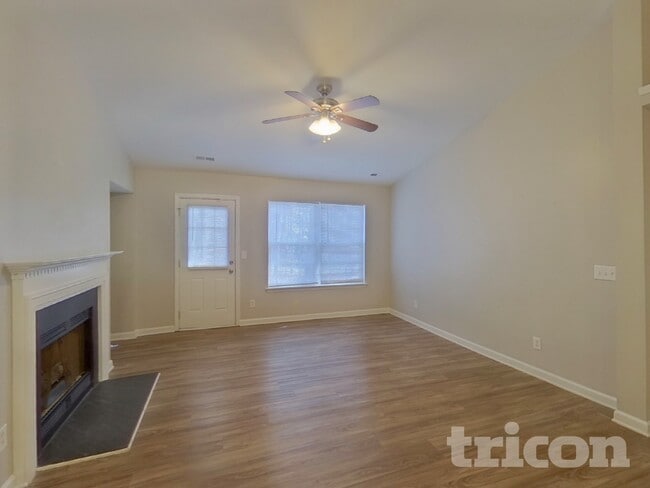 Photo - 6314 Spanish Moss Ln