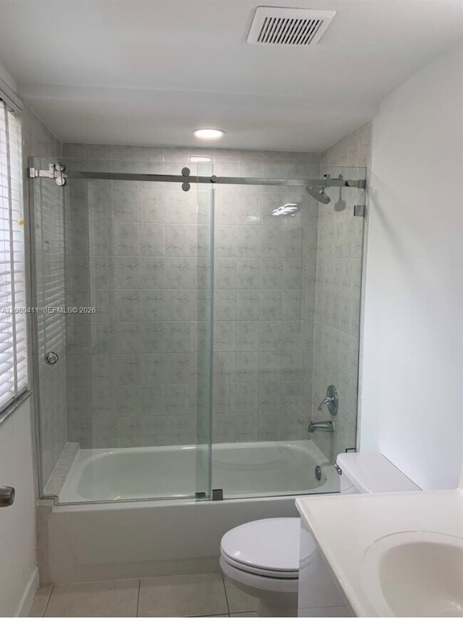 Photo - 323 Navarre Ave Unit 203