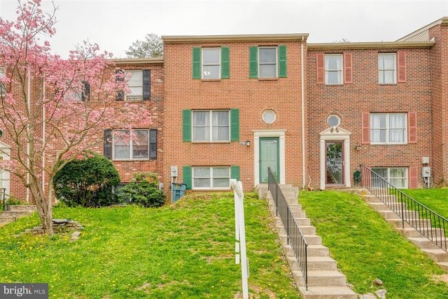 Photo - 9027 Throgmorton Rd Townhome