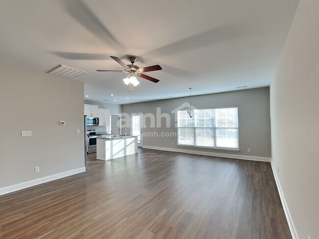 Photo - 5056 Mountain Springs Rd