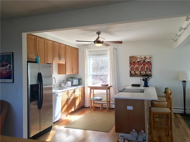 Photo - 20 Lawton Ave