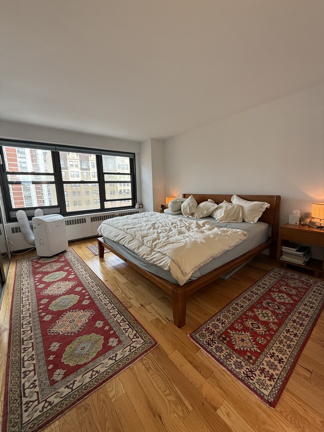 Photo - 6118 N Sheridan Rd Unidad 1208