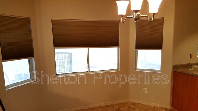 Photo - 12532 W Myer Ln