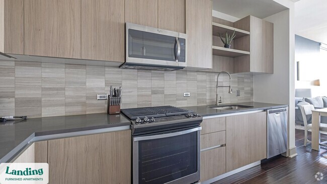 Building Photo - 5280 Caroline St Rental