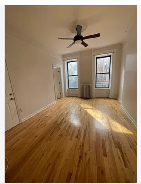 Sala de estar - 129 Saint Marks Pl Unidad 2 Floor