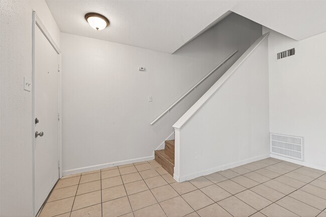 Photo - 12519 Ashford Meadow Dr Unit B