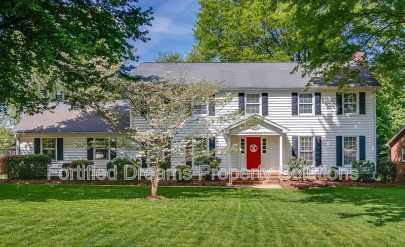 Photo - 3739 Sagamore Dr