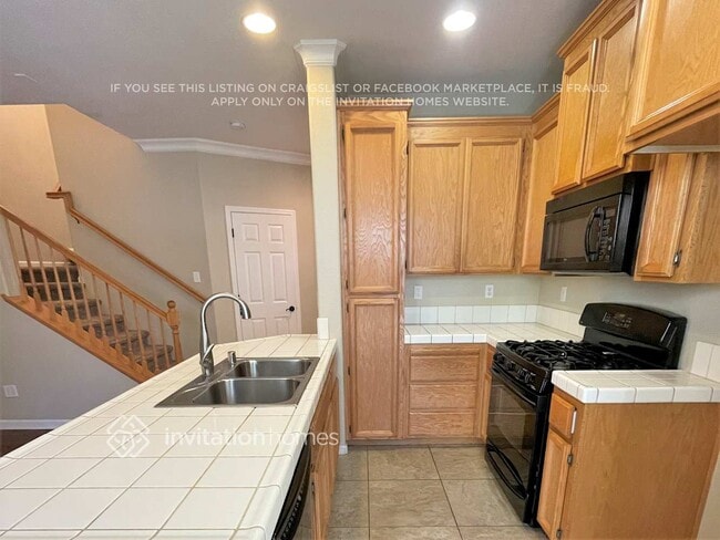 Photo - 8861 Brecon Way