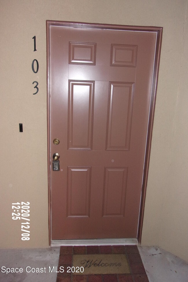 Photo - 4076 Meander Pl