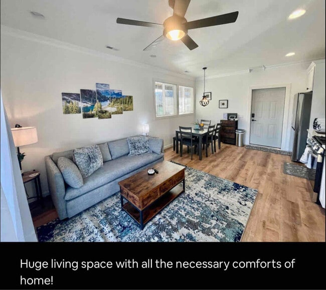 Photo - 17 Manley Ln Unit B