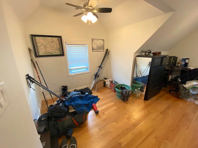 Photo - 16 Watson St Unit 2