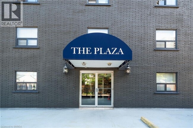 Photo - 200 Charlton Ave E Unité 502