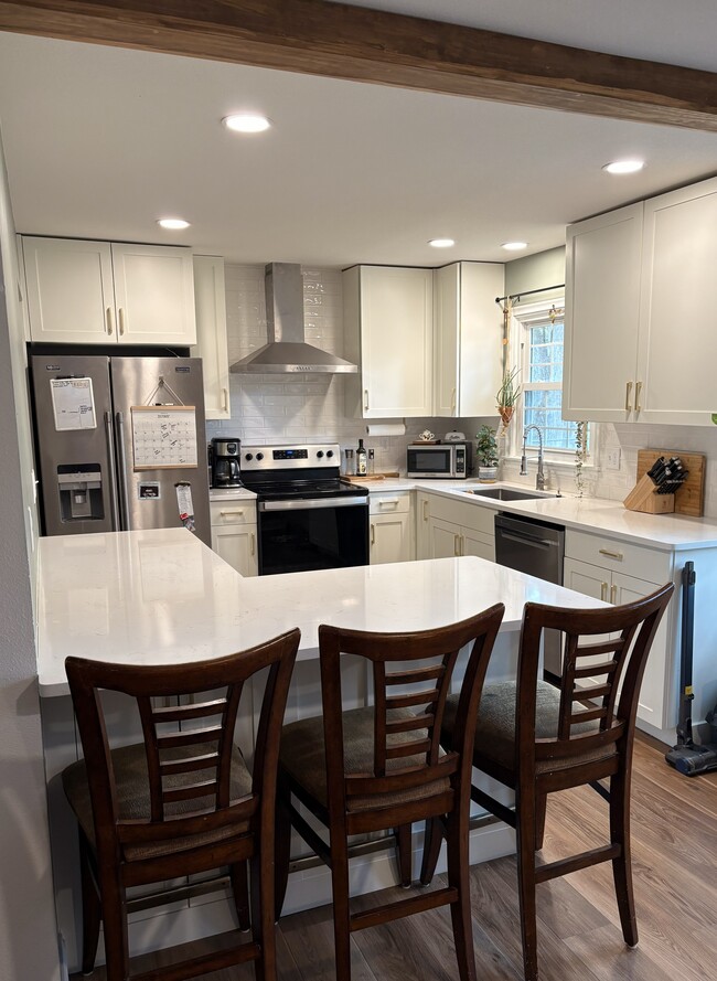 Photo - 340 12th St S