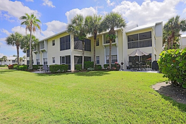 Building Photo - Gulf Harbour 14975-214 Unit 14975 Rivers Edge Court, 214 Rental