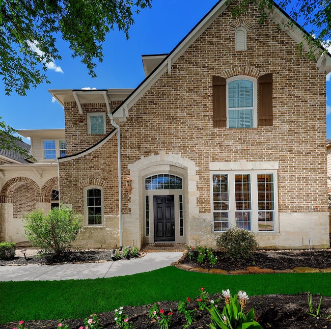 Photo - 50 Marquise Oaks Pl