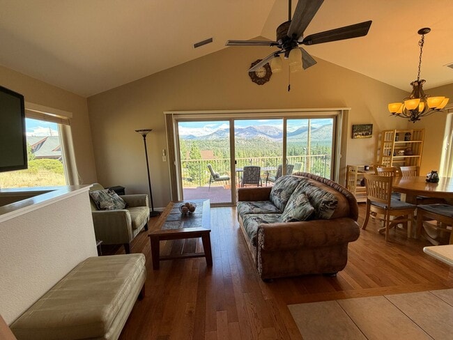 Photo - 799 Lookout Point Cir