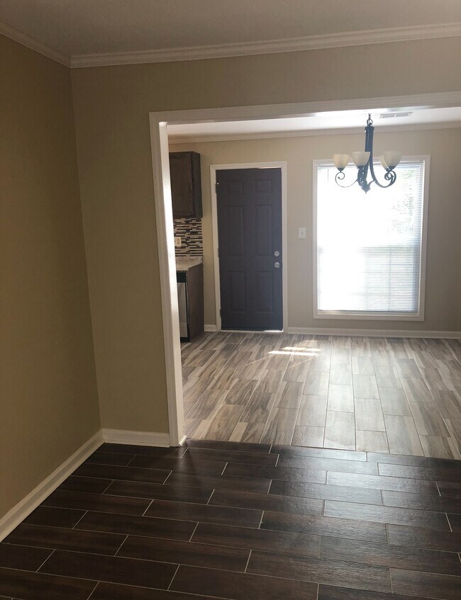 Photo - 8547 Westchester Dr