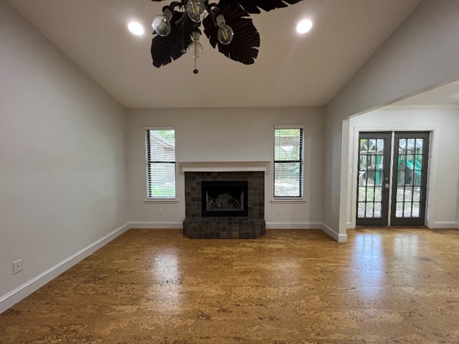 Photo - 216 Citrona Dr