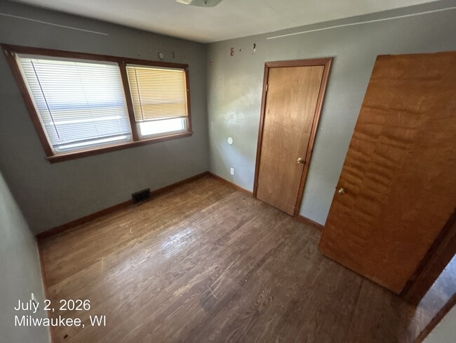 Photo - 4468 N 65th St