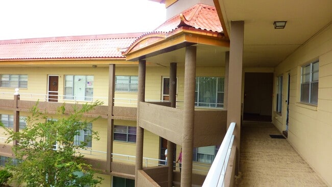 Building Photo - 2402 Ecuadorian Way Unit 2402 Ecuadorian Way #50