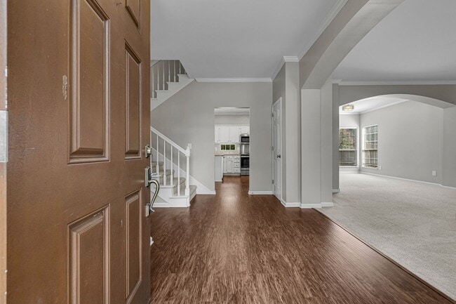 Photo - Spotless home in sought after Fieldstone Farms!