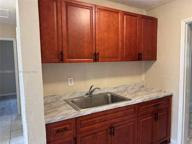 Photo - 2352 NW 13th Ct