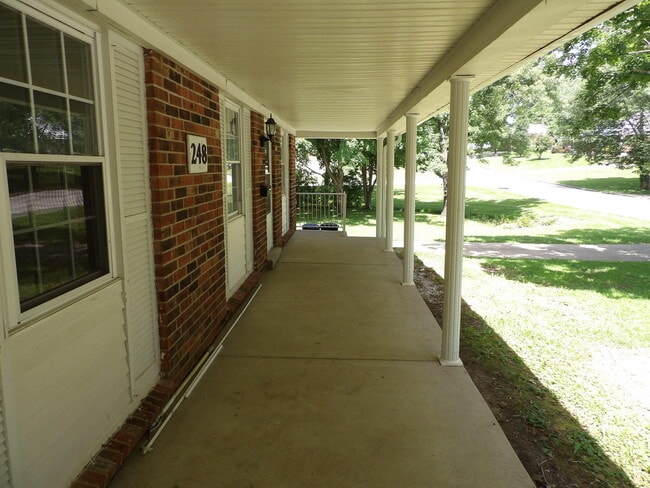 Photo - 248 Meadowview Dr Unit 2