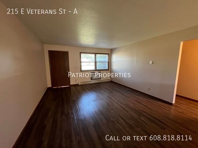 Photo - 215 E Veterans St Unit A