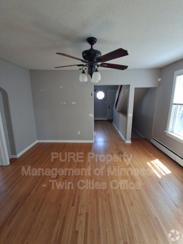Building Photo - 1212 Sibley St Unit 1 Rental