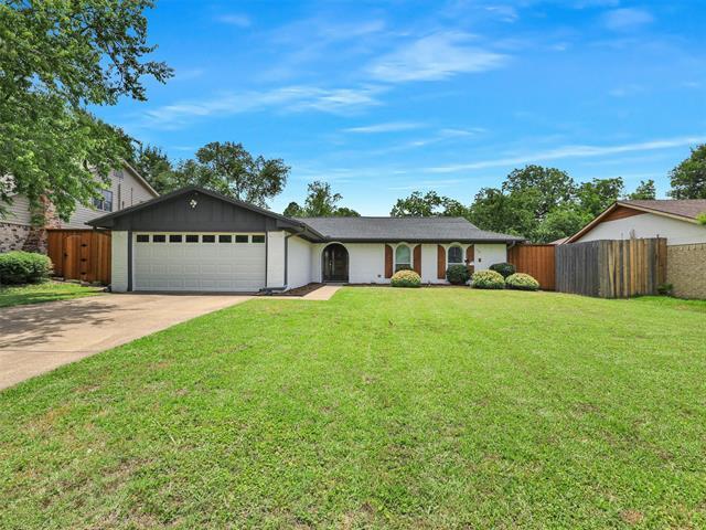 Building Photo - 1606 Blake Dr