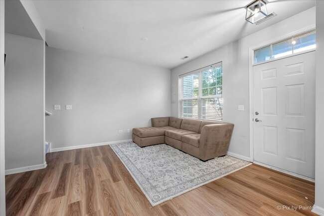Photo - 509 Lakeside Ct Unit 509