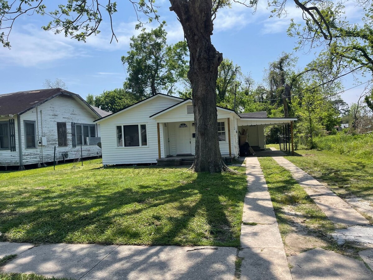 Photo - 510 Pershing Ave