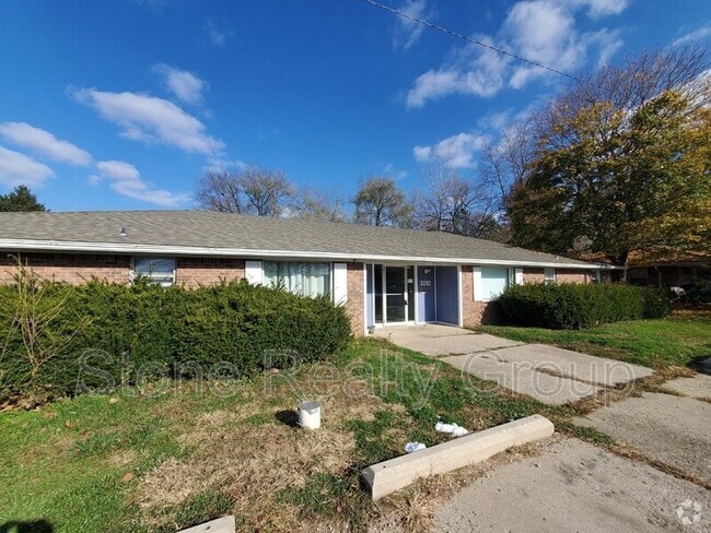Building Photo - 3792 E Beulah Ave Unit 3 Rental