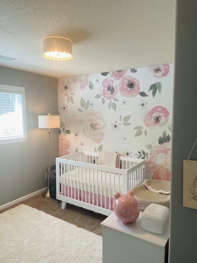 Photo - 102 W Canyon View Dr