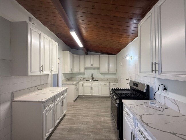 Photo - Palmdale 4 bedroom + 2 Bathroom